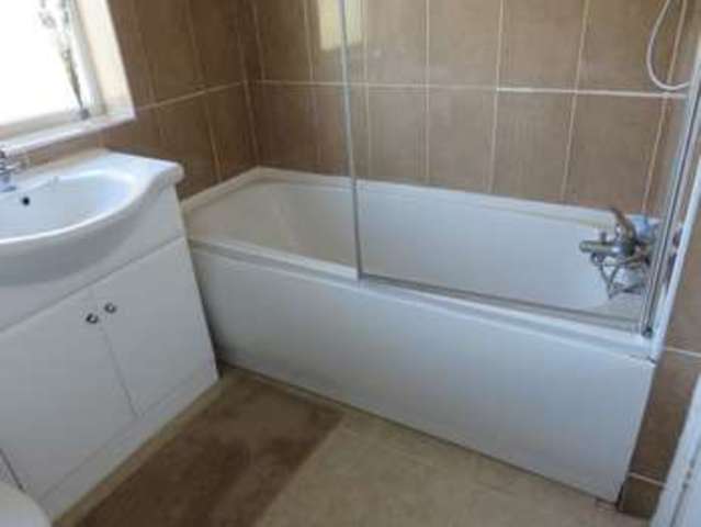  Image of 3 bedroom Semi-Detached house for sale in Wolverhampton Road Oldbury B68 at Wolverhampton Road  Oldbury, B68 0LW