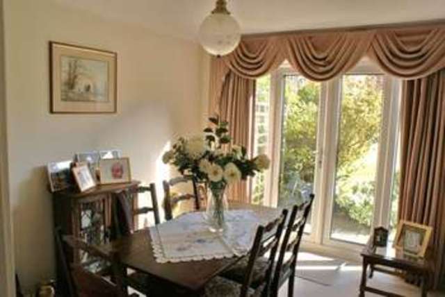  Image of 3 bedroom Detached house to rent in Grimmer Way Woodcote Reading RG8 at Grimmer Way Woodcote Reading, RG8 0SN