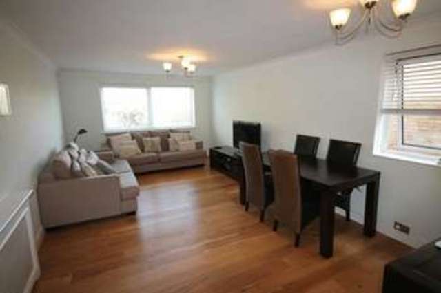  Image of 2 bedroom Flat to rent in Woodhaven Gardens Ilford IG6 at Woodhaven Gardens  Ilford, IG6 1JP