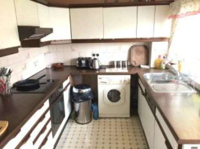  Image of 3 bedroom Detached house for sale in Woodstock Road Kingswood Bristol BS15 at Kingswood Bristol Kingswood, BS15 9UB