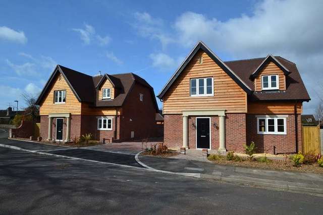  Image of 4 bedroom Detached house for sale in Lampton Close Wool Wareham BH20 at Wool Wareham, BH20 6EW