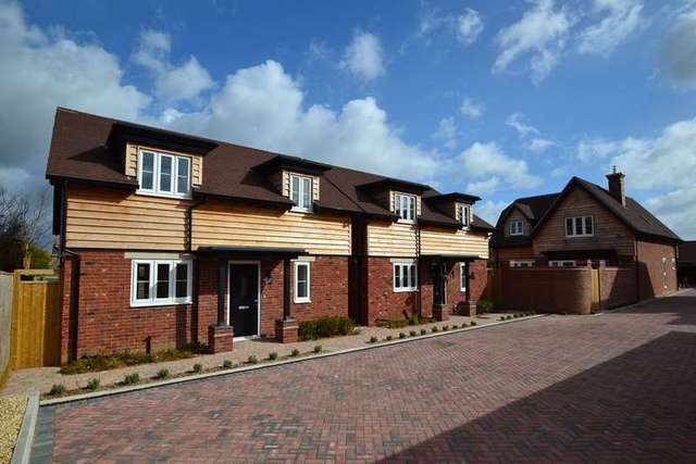  Image of 3 bedroom Detached house for sale in Lampton Close Wool Wareham BH20 at Wool Wareham, BH20 6EW
