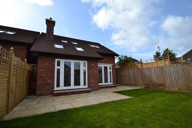  Image of 3 bedroom Detached house for sale in Lampton Close Wool Wareham BH20 at Wool Wareham, BH20 6EW