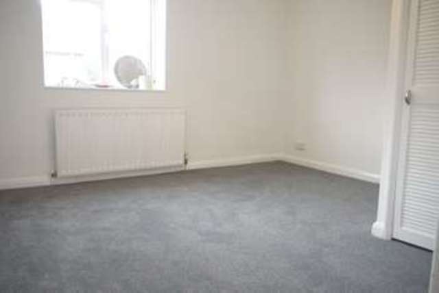 Image of 2 bedroom Semi-Detached house for sale in Glen Road Southampton SO19 at Glen Road Woolston Southampton, SO19 9EJ