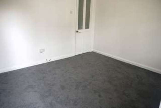  Image of 2 bedroom Semi-Detached house for sale in Glen Road Southampton SO19 at Glen Road Woolston Southampton, SO19 9EJ