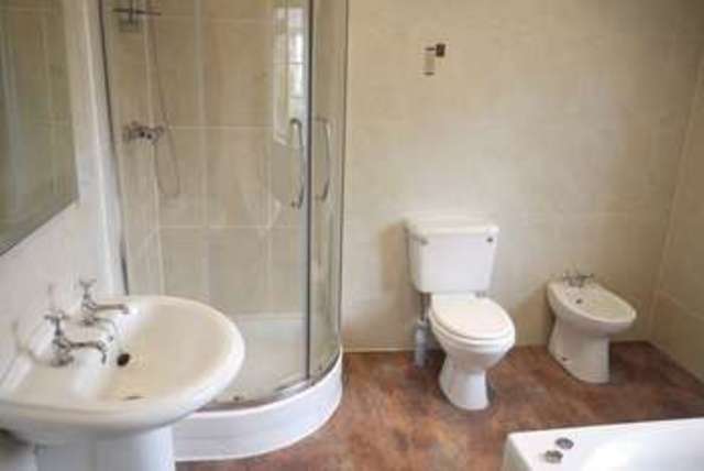  Image of 2 bedroom Semi-Detached house for sale in Glen Road Southampton SO19 at Glen Road Woolston Southampton, SO19 9EJ