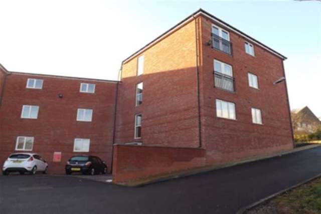  Image of 2 bedroom Flat to rent in Yardley Wood Road Moseley Birmingham B13 at Birmingham, B14 4FD