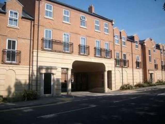  Image of 2 bedroom Flat to rent in Yarm Road Eaglescliffe Stockton-on-Tees TS16 at Yarm Road Eaglescliffe Yarm, TS16 0JE