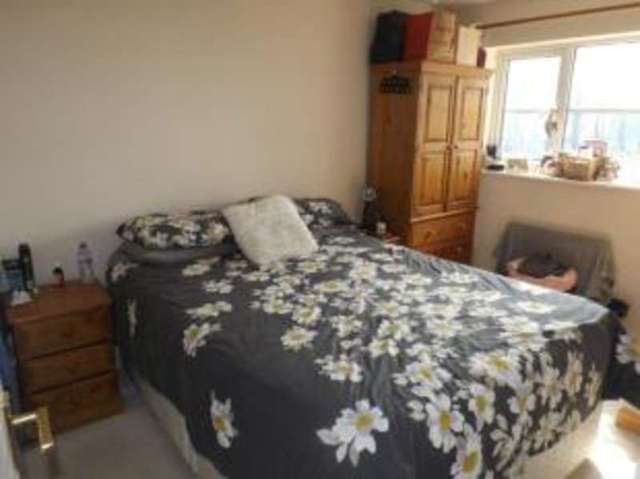  Image of 3 bedroom End of Terrace for sale in Glastonbury Court Yeovil BA21 at Yeovil Somerset Preston Plucknett, BA21 3TW