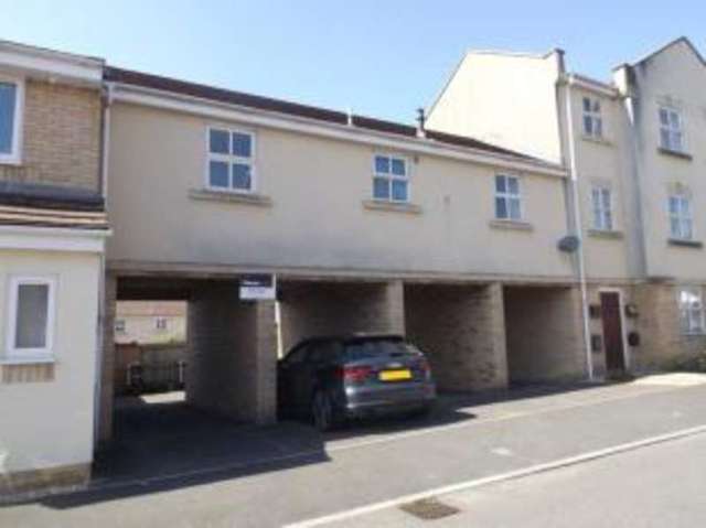  Image of 2 bedroom Flat for sale in Watling Street Yeovil BA21 at Yeovil Somerset Preston Plucknett, BA21 3UF