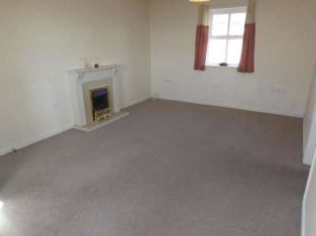  Image of 2 bedroom Flat for sale in Watling Street Yeovil BA21 at Yeovil Somerset Preston Plucknett, BA21 3UF