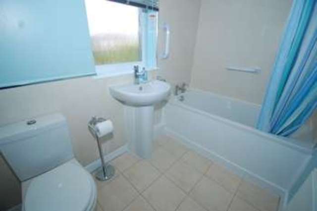  Image of 3 bedroom Flat for sale in Maree Drive Glasgow G52 at 12 Maree Drive  Bellahouston, G52 1ES