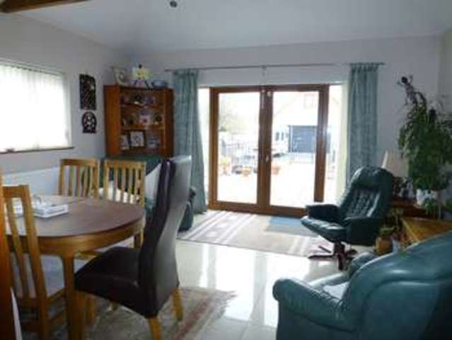  Image of 4 bedroom Property for sale in Dyffryn Road Ammanford SA18 at Dyffryn Road  Ammanford, SA18 3TN