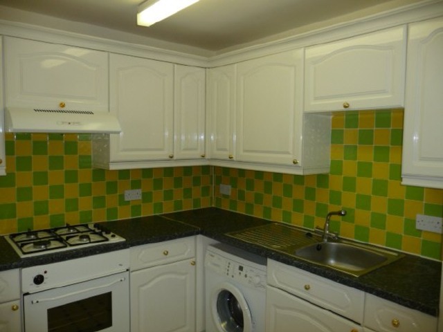  Image of 1 bedroom Flat to rent in Dean Park Street Edinburgh EH4 at Stockbridge Edinburgh Edinburgh, EH4 1JP