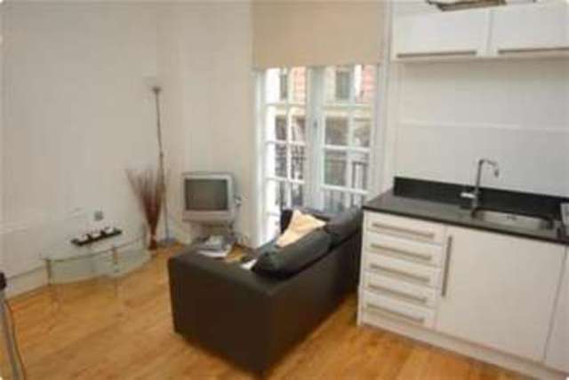 Image of Studio flat to rent in Bedford Street Leeds LS1 at Leeds, LS1 5PZ