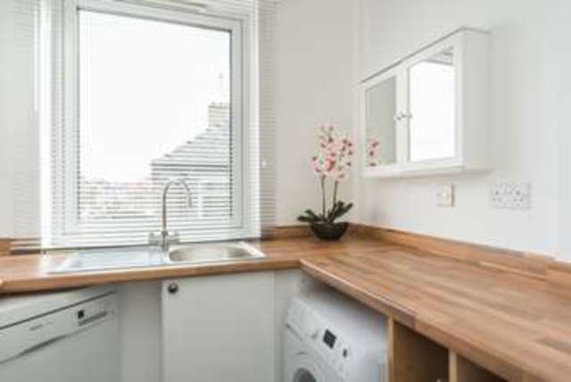  Image of 4 bedroom Detached house for sale in Sighthill Place Edinburgh EH11 at Sighthill Place  Edinburgh, EH11 4PF