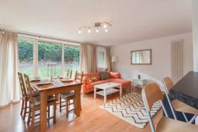  Image of 2 bedroom Flat for sale in East Pilton Farm Avenue Edinburgh EH5 at East Pilton Farm Avenue  Edinburgh, EH5 2GA