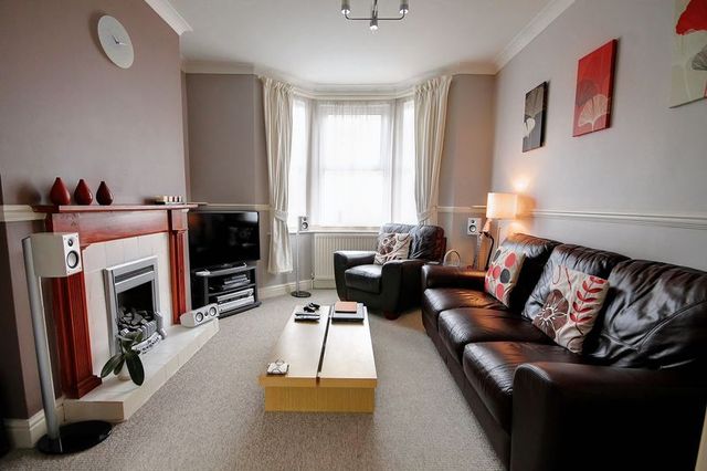  Image of 2 bedroom Terraced house for sale in Powderham Road St. Thomas Exeter EX2 at Powderham Road  Exeter, EX2 9BS