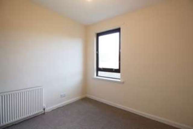  Image of 2 bedroom Flat for sale in Kelso Place Kirkcaldy KY2 at Kelso Place  Kirkcaldy, KY2 5BG