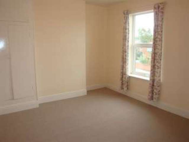  Image of 3 bedroom Property for sale in Wellgate Rotherham S60 at Wellgate ROTHERHAM ROTHERHAM, S60 2NR