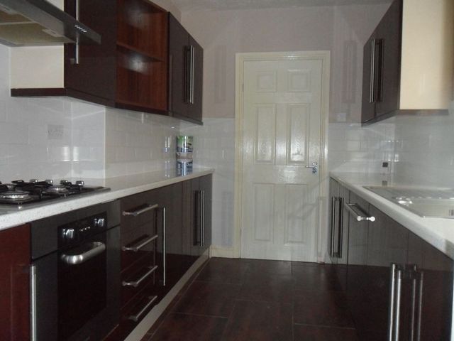  Image of 3 bedroom Terraced house to rent in Stanley Road Ellesmere Port CH65 at Stanley Road  Ellesmere Port, CH65 2BQ
