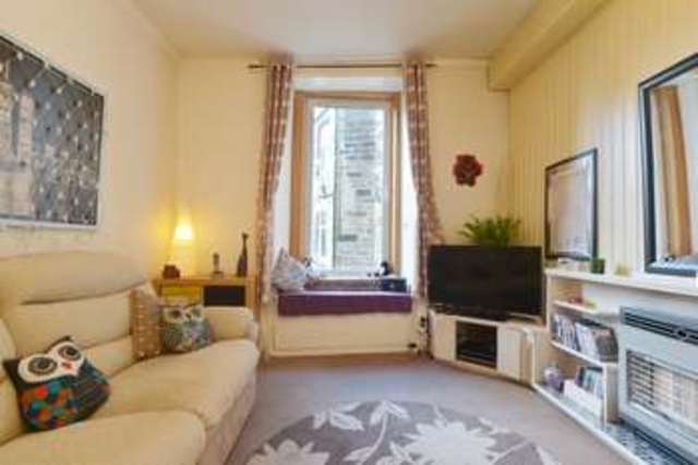  Image of 1 bedroom Flat for sale in Ferry Road Edinburgh EH6 at Ferry Road  Edinburgh, EH6 4AF