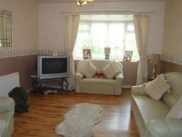  Image of 3 bedroom Property for sale in Clifton Grove Rotherham S65 at Clifton Grove ROTHERHAM ROTHERHAM, S65 2AZ