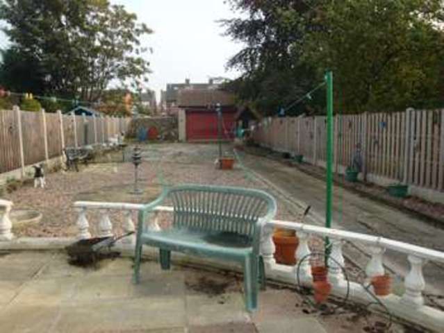  Image of 3 bedroom Property for sale in Clifton Grove Rotherham S65 at Clifton Grove ROTHERHAM ROTHERHAM, S65 2AZ