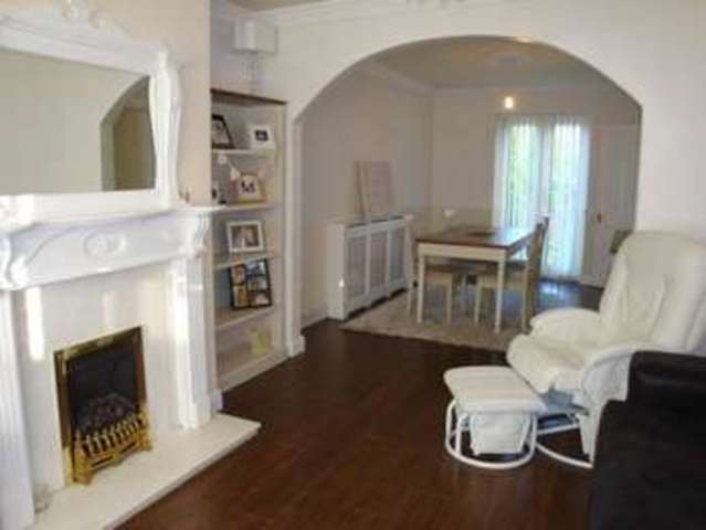  Image of 3 bedroom Property for sale in Far Lane Rotherham S65 at Far Lane ROTHERHAM ROTHERHAM, S65 2HQ