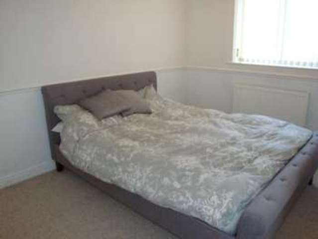  Image of 3 bedroom Property for sale in Far Lane Rotherham S65 at Far Lane ROTHERHAM ROTHERHAM, S65 2HQ