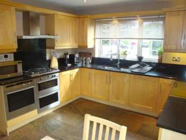  Image of 4 bedroom Property for sale in Pinchfield Court Wickersley Rotherham S66 at Pinchfield Court ROTHERHAM ROTHERHAM, S66 1FE