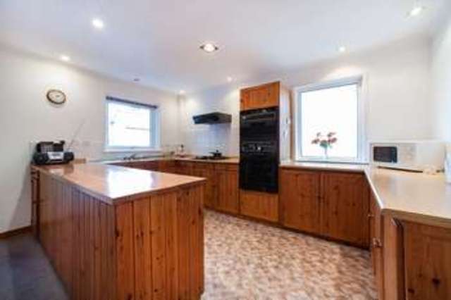  Image of 4 bedroom Bungalow for sale in Livingstone Avenue Callander FK17 at Livingstone Avenue  Callander, FK17 8EP