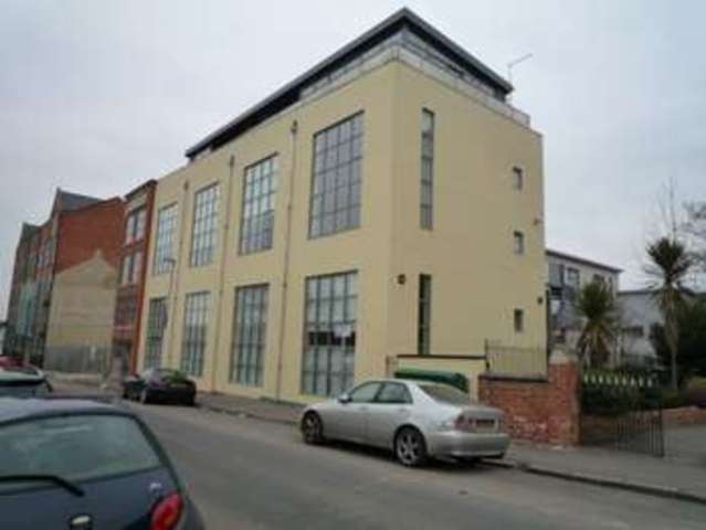  Image of 2 bedroom Flat to rent in Duke Street Northampton NN1 at Duke Street The Mounts Northampton, NN1 3BA