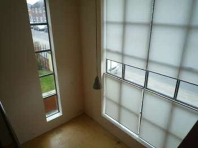  Image of 2 bedroom Flat to rent in Duke Street Northampton NN1 at Duke Street The Mounts Northampton, NN1 3BA