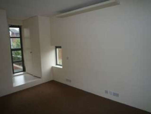  Image of 2 bedroom Flat to rent in Duke Street Northampton NN1 at Duke Street The Mounts Northampton, NN1 3BA