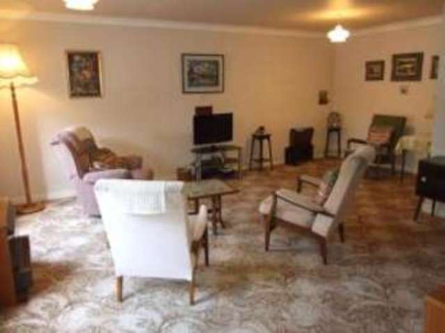  Image of 2 bedroom Flat for sale in Abbots Mill Kirkcaldy KY2 at Kirkcaldy Fife Chapel, KY2 5PE