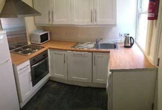  Image of 5 bedroom House Share to rent in Albert Grove Nottingham NG7 at Lenton Bristol Lenton, NG7 1PB
