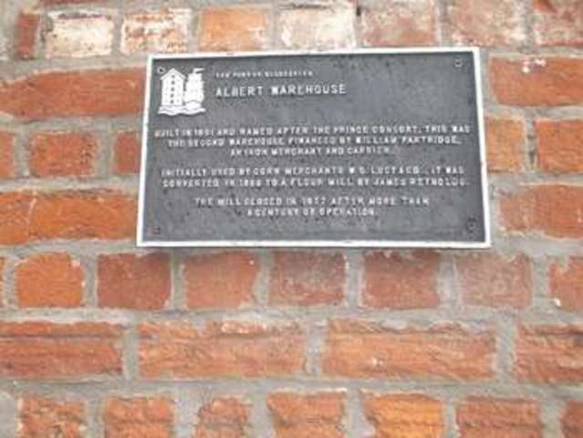  Image of 1 bedroom Flat for sale in The Docks The Docks Gloucester GL1 at Albert Warehouse The Docks Gloucester, GL1 2EE