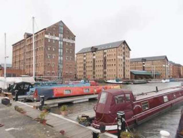  Image of 1 bedroom Flat for sale in The Docks The Docks Gloucester GL1 at Albert Warehouse The Docks Gloucester, GL1 2EE