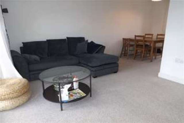  Image of 2 bedroom Flat to rent in Alder Grove Ingol Preston PR2 at Preston, PR2 7DW