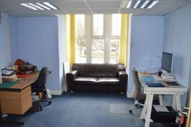  Image of Property to rent in Alexandra Parade Weston-super-Mare BS23 at Alexandra Parade  Weston-super-Mare, BS23 1QZ