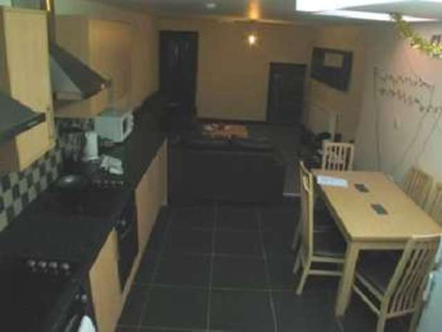  Image of 6 bedroom House Share to rent in Alton Road Birmingham B29 at Selly Oak Bristol Selly Oak, B29 7DX