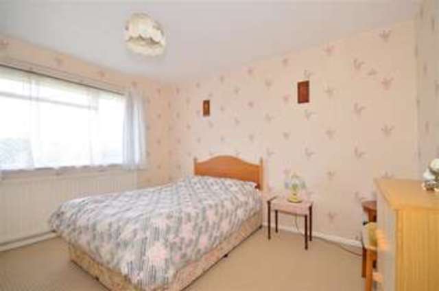  Image of 2 bedroom Bungalow for sale in Alverstone Road Apse Heath Sandown PO36 at Apse Heath Isle of Wight Sandown, PO36 0LF