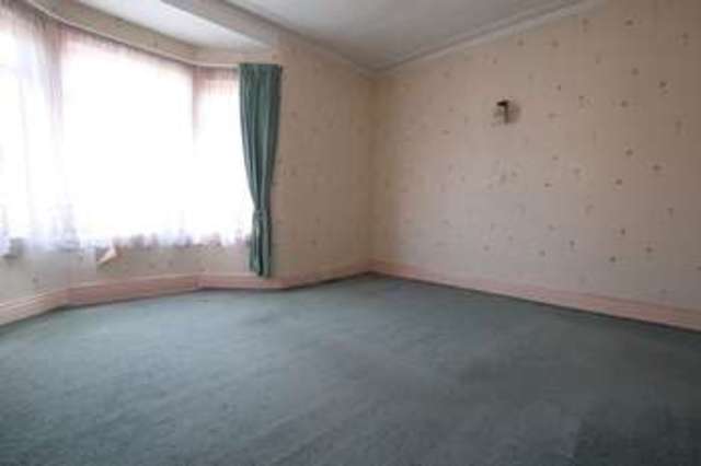  Image of 3 bedroom Terraced house for sale in Alverstone Road Mossley Hill Liverpool L18 at Alverstone Road  Liverpool, L18 1HD
