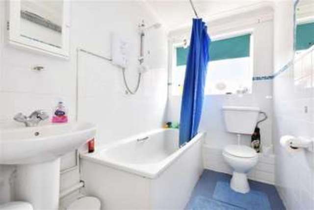  Image of 1 bedroom Property to rent in Salisbury Road Hove BN3 at Amber Court Hove Hove, BN3 3AA