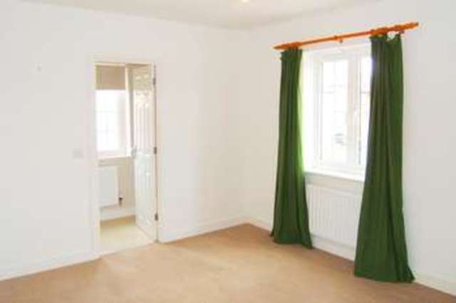 Image of 3 bedroom Detached house to rent in Barnard Field Amesbury Salisbury SP4 at Amesbury, SP4 7FF