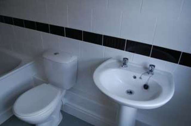  Image of 4 bedroom Terraced house for sale in Ampthill Road Aigburth Liverpool L17 at Ampthill Road  Liverpool, L17 9QW