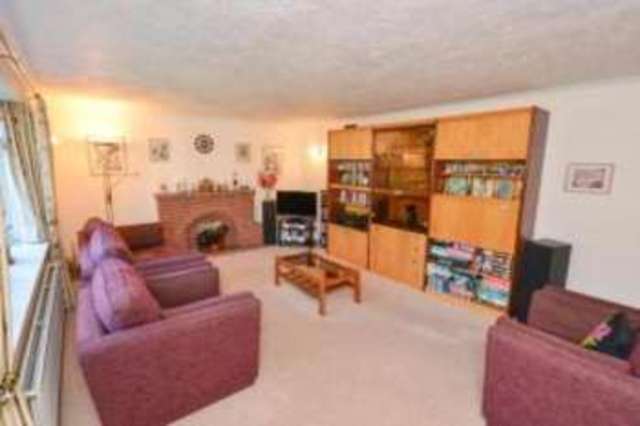  Image of 5 bedroom Detached house for sale in Apple Tree Walk Climping Littlehampton BN17 at Climping Littlehampton Climping, BN17 5QN