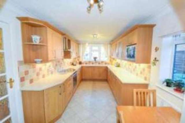  Image of 5 bedroom Detached house for sale in Apple Tree Walk Climping Littlehampton BN17 at Climping Littlehampton Climping, BN17 5QN
