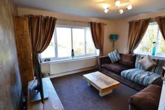  Image of 2 bedroom Apartment to rent in Arosa Drive Birmingham B17 at Arosa Drive Harborne Birmingham, B17 0SB